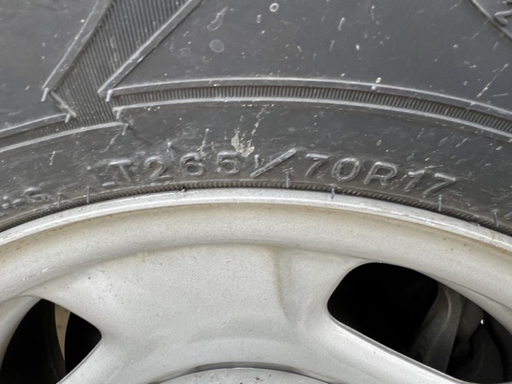 2012-gmc-sierra-extra-cab-4x4-pickup-image-19