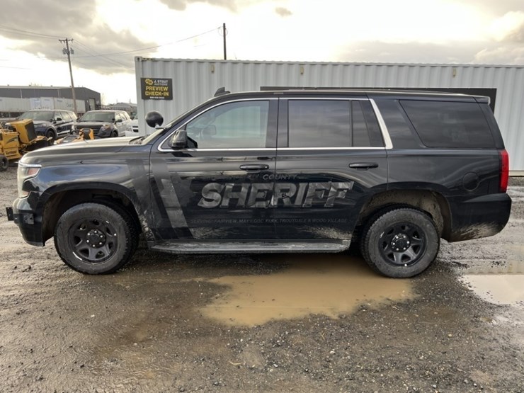 2018-chevrolet-tahoe-image-7