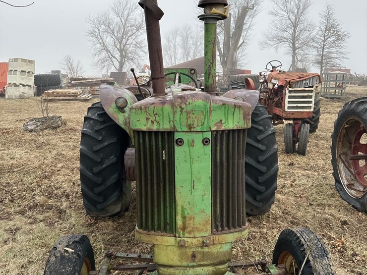 john-deere-720-image-2
