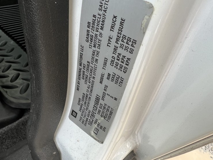 2012-chevrolet-colorado-image-10