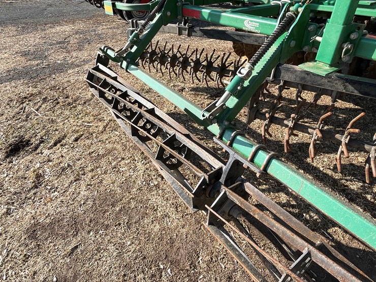 great-plains-2400tm-image-33