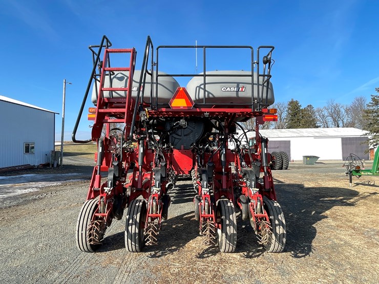 2020-case-ih-2150-image-5