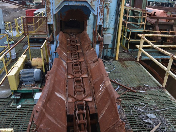 vkb-15'-infeed-to-debarker-w/-hold-down-no-drive-image-3