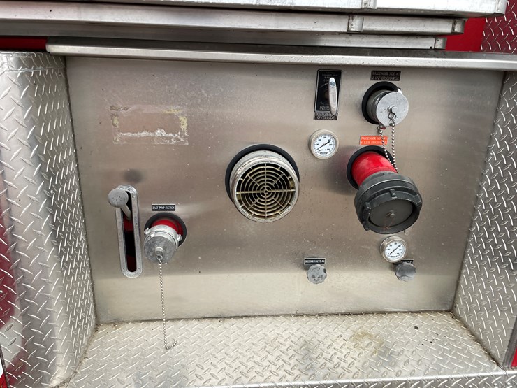 1991-peterbilt-377-image-17