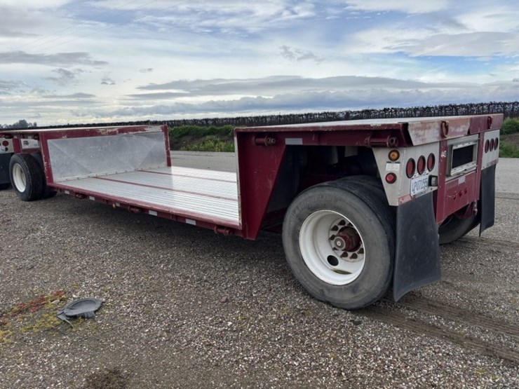 2016-dc-t/a-double-drop-pup-trailer-image-3