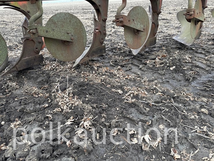 case-6-bottom-pull-type-plow---14"-(hess)-image-4