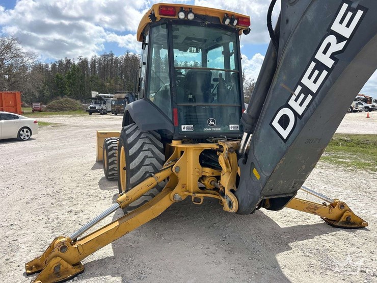 2015-deere-710k-image-34