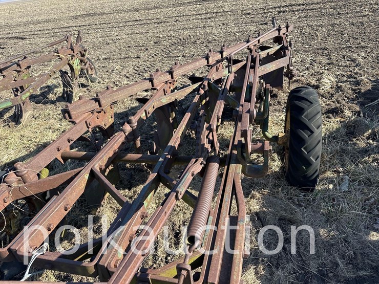 john-deere-5-image-3