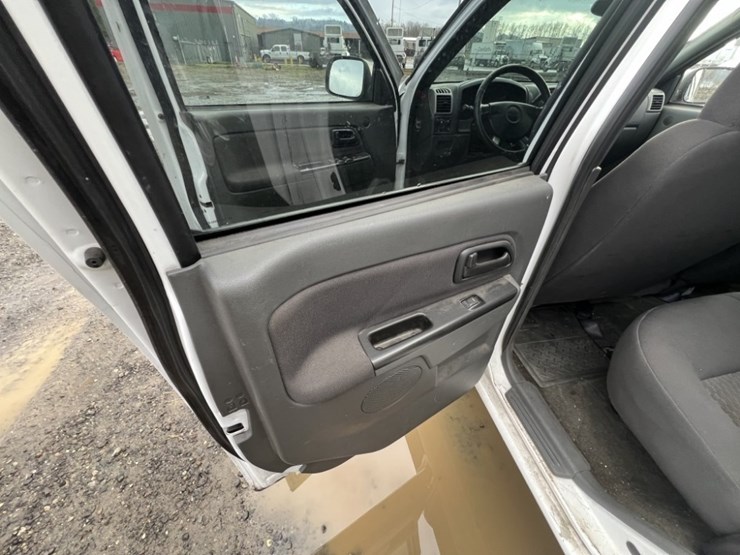 2006-chevrolet-colorado-image-24