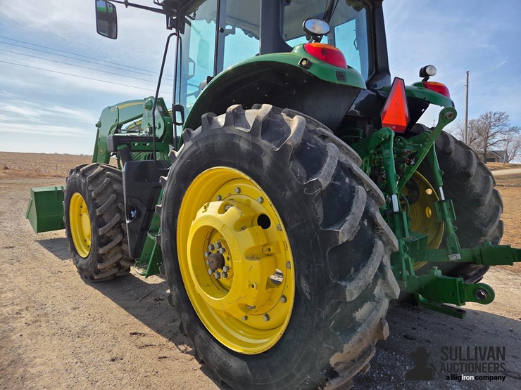 2020-john-deere-6155m-image-7