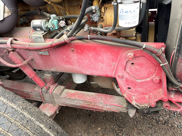 1991-peterbilt-377-image-49