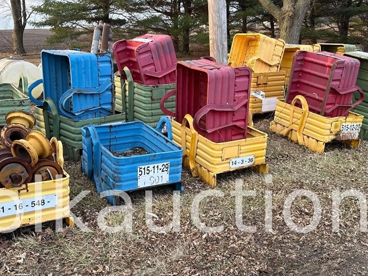 metal-parts-bins-(all-1$)-(hess)-image-1