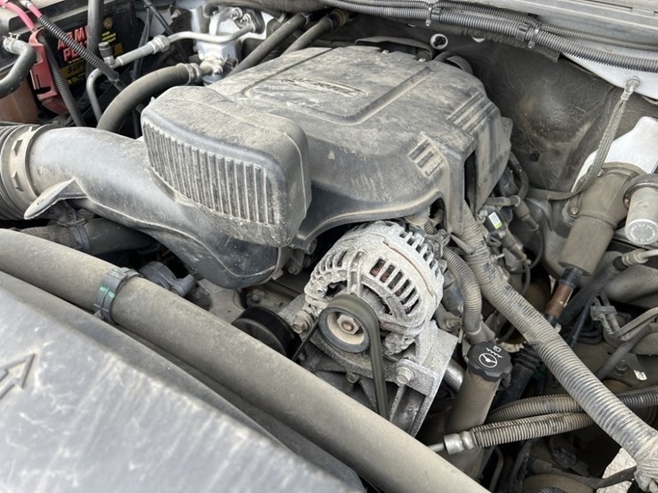 2012-gmc-2500-image-11