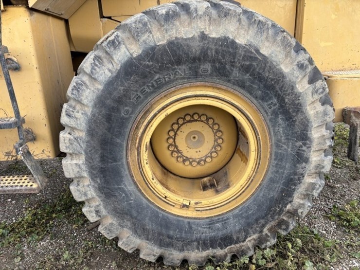 1995-caterpillar-950f-image-12