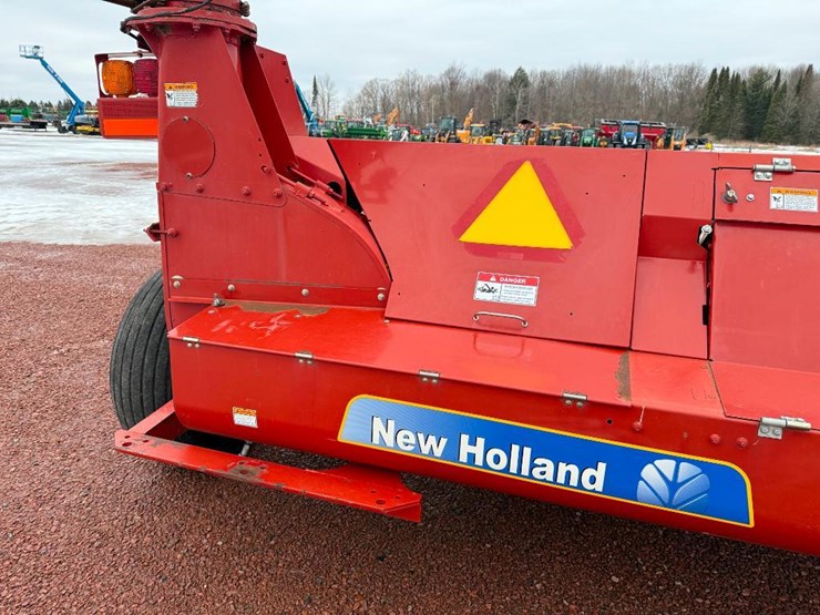 2009-new-holland-fp230-image-35