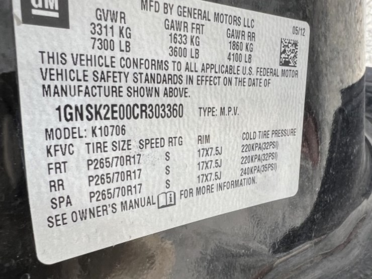 2012-chevrolet-tahoe-image-10