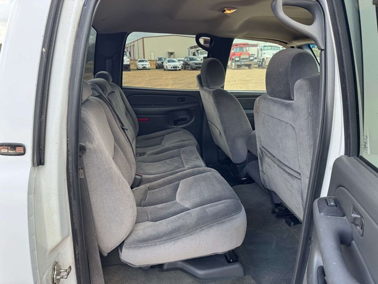 2005-gmc-sierra-1500-sle-image-16