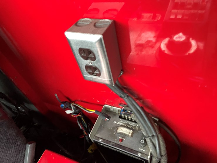 1991-peterbilt-377-image-74