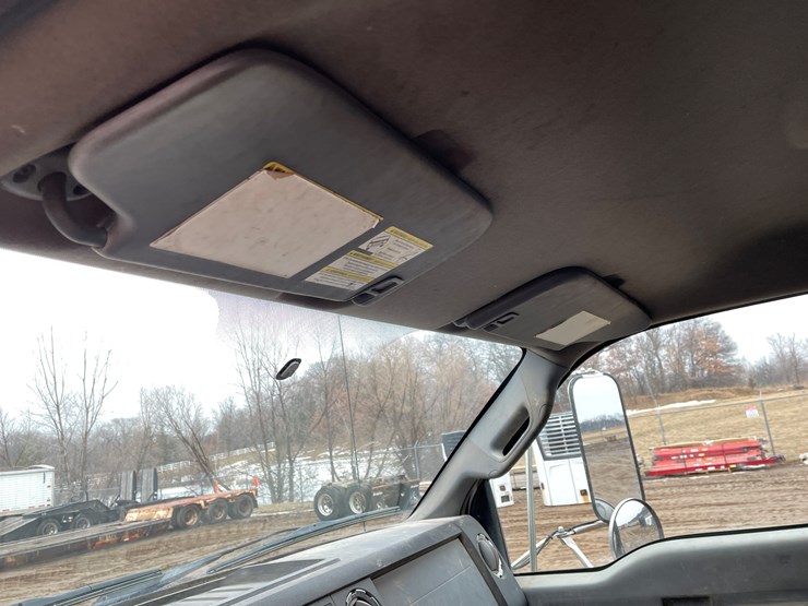 2012-ford-f650-image-50