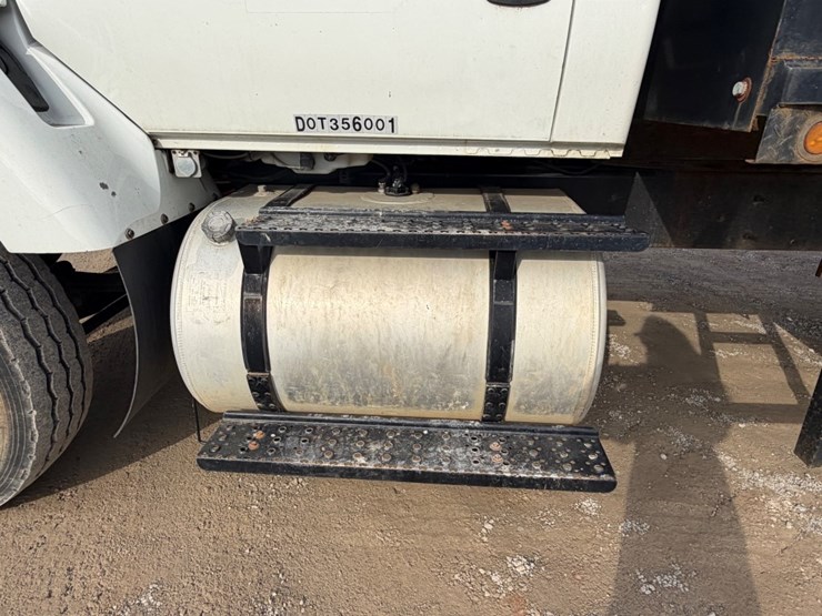 ditch-witch-fm13v-image-21