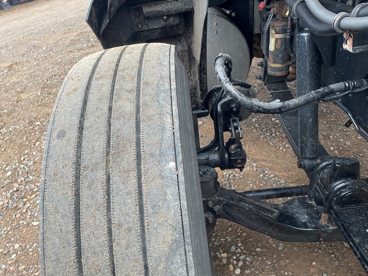 2022-kenworth-t370-image-39