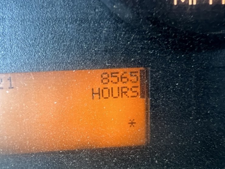 2013-international-7500-s/a-dump-truck-image-39