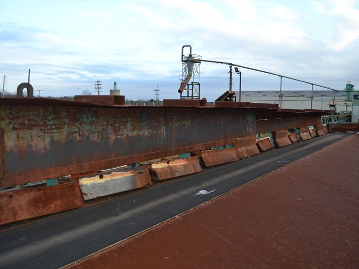 34"x64'-out-feed-belt-w-8-arm-sweep-kickers-w/-steel-support-no-drive-image-1