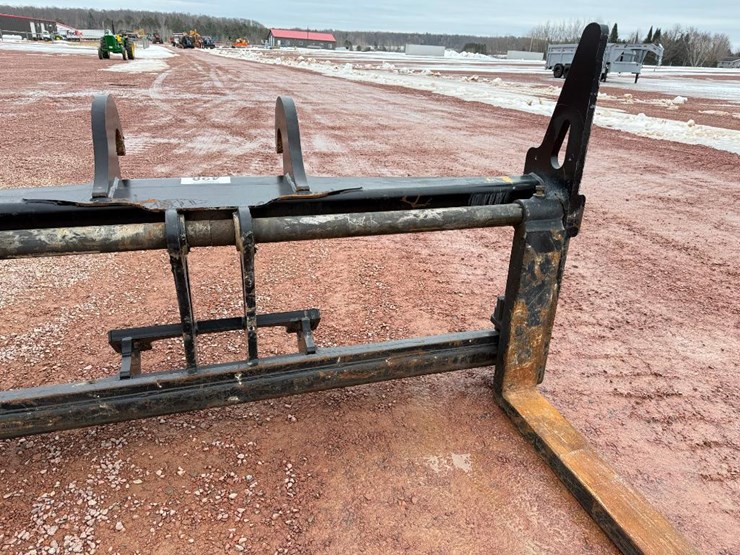 caterpillar-538-image-9