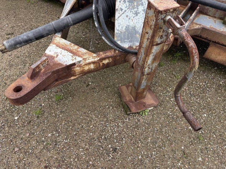 loftness-crop-shredder-image-9