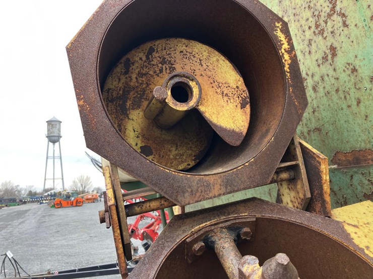 john-deere-1210a-image-6