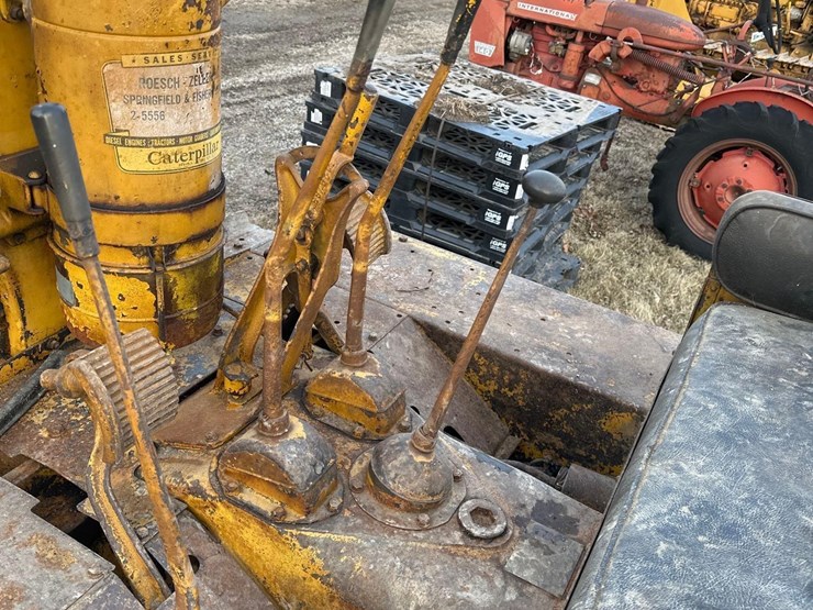 caterpillar-50-diesel-crawler-(sn#-1e1403)-(hess)-image-15