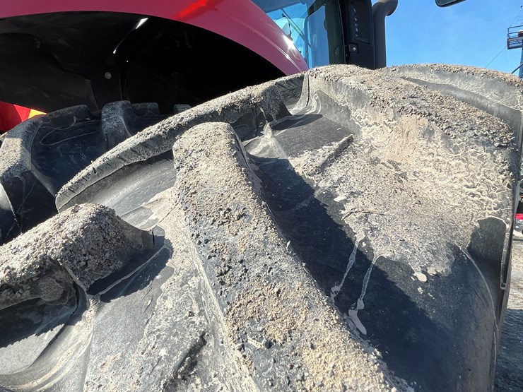 case-ih-magnum-315-image-43