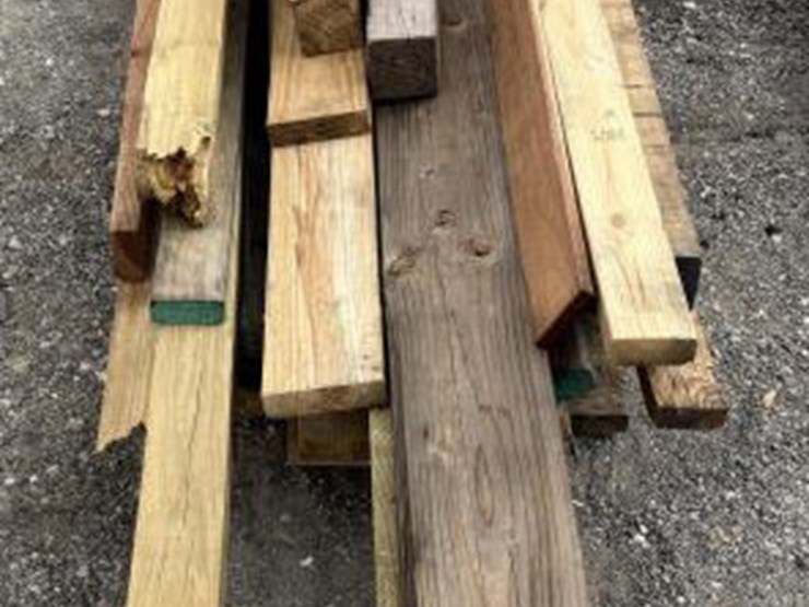 #297-•-lumber-bundle---up-to-8'-,-9'-&-12'-image-2