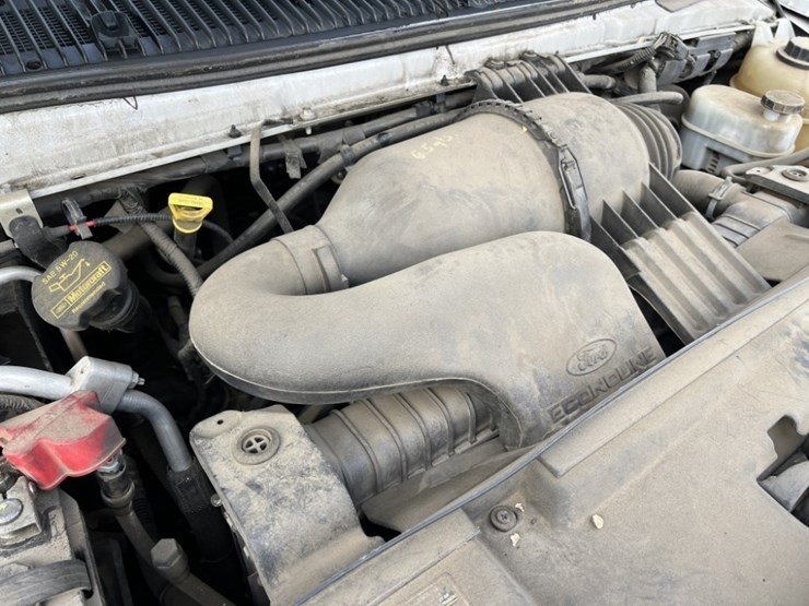 2012-ford-e350-image-13