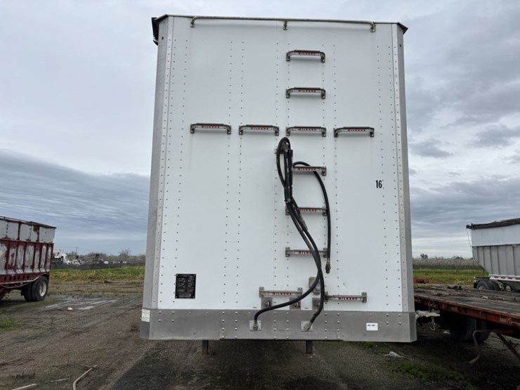 2018-wilkens-walking-floor-image-8