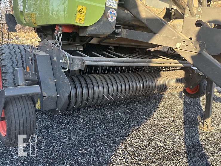 claas-variant-360rc-image-4