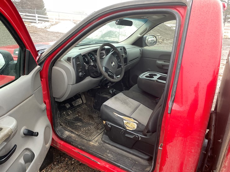 2007-chevrolet-3500-image-24