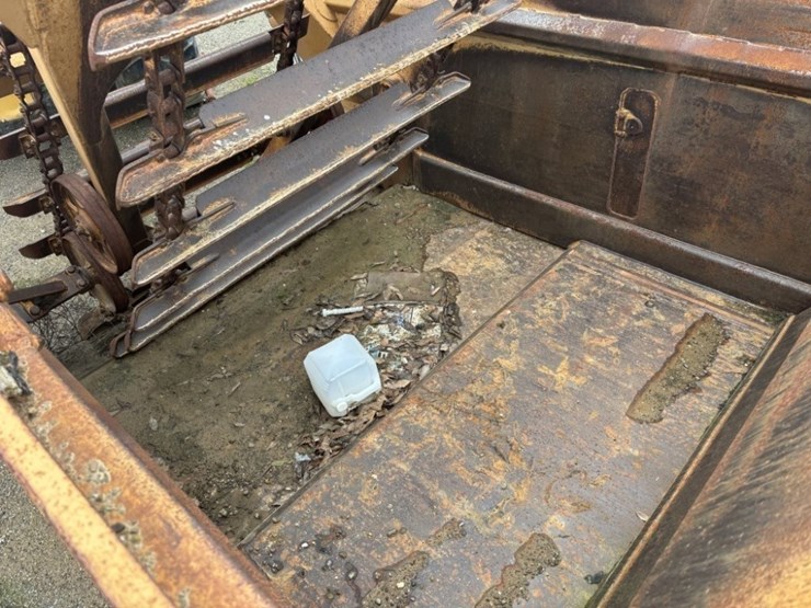 1974-caterpillar-613-image-26