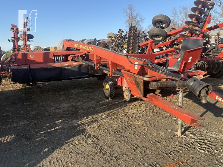 new-holland-1431-image-2