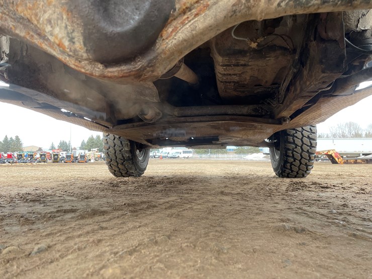 1998-chevrolet-tracker-image-25