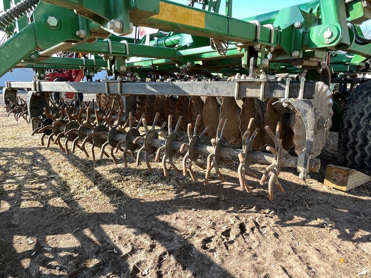 great-plains-2400tm-image-35