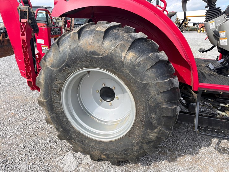 mahindra-2655-image-11