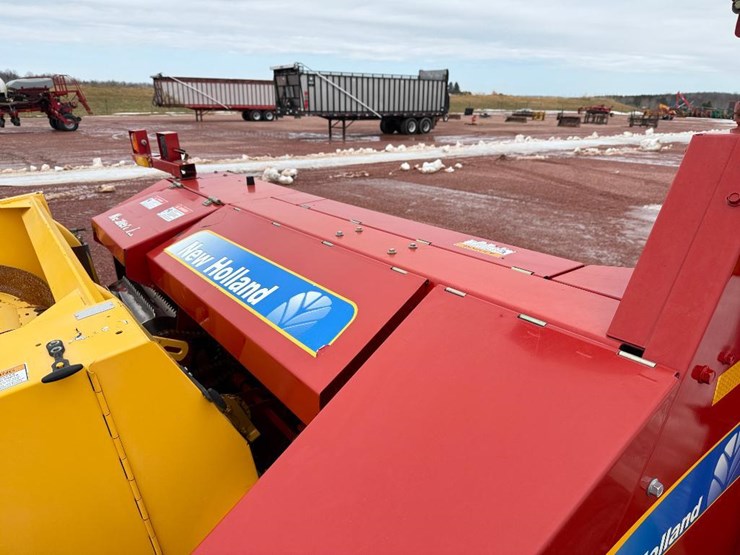 2009-new-holland-fp230-image-27