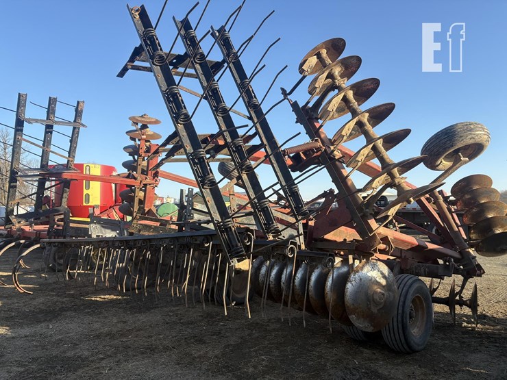 international-490-image-5