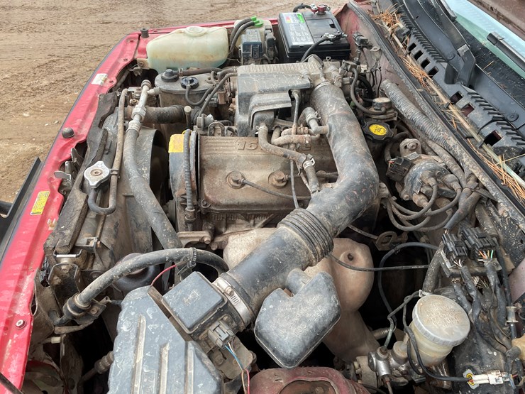 1998-chevrolet-tracker-image-28