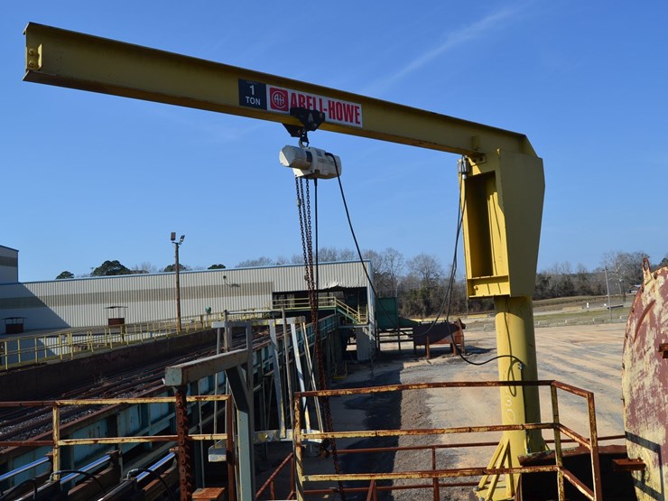 abell-howe-1-ton-hoist-w/-electric-winch-image-2