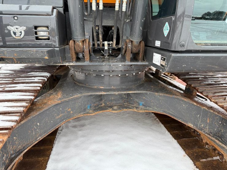 case-cx210d-image-44