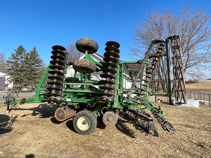 great-plains-2400tm-image-8