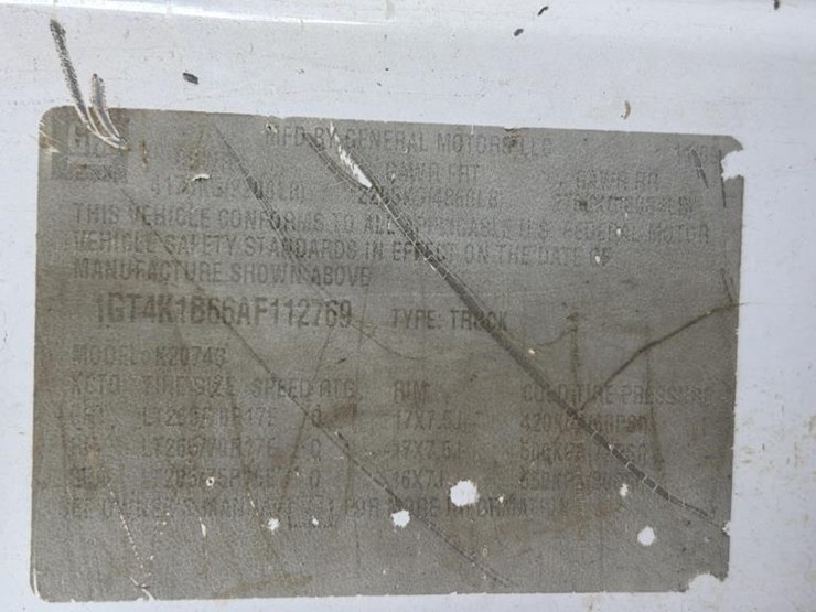 2010-gmc-sierra-2500-image-18