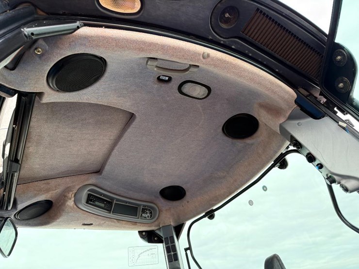 new-holland-ts115a-image-50